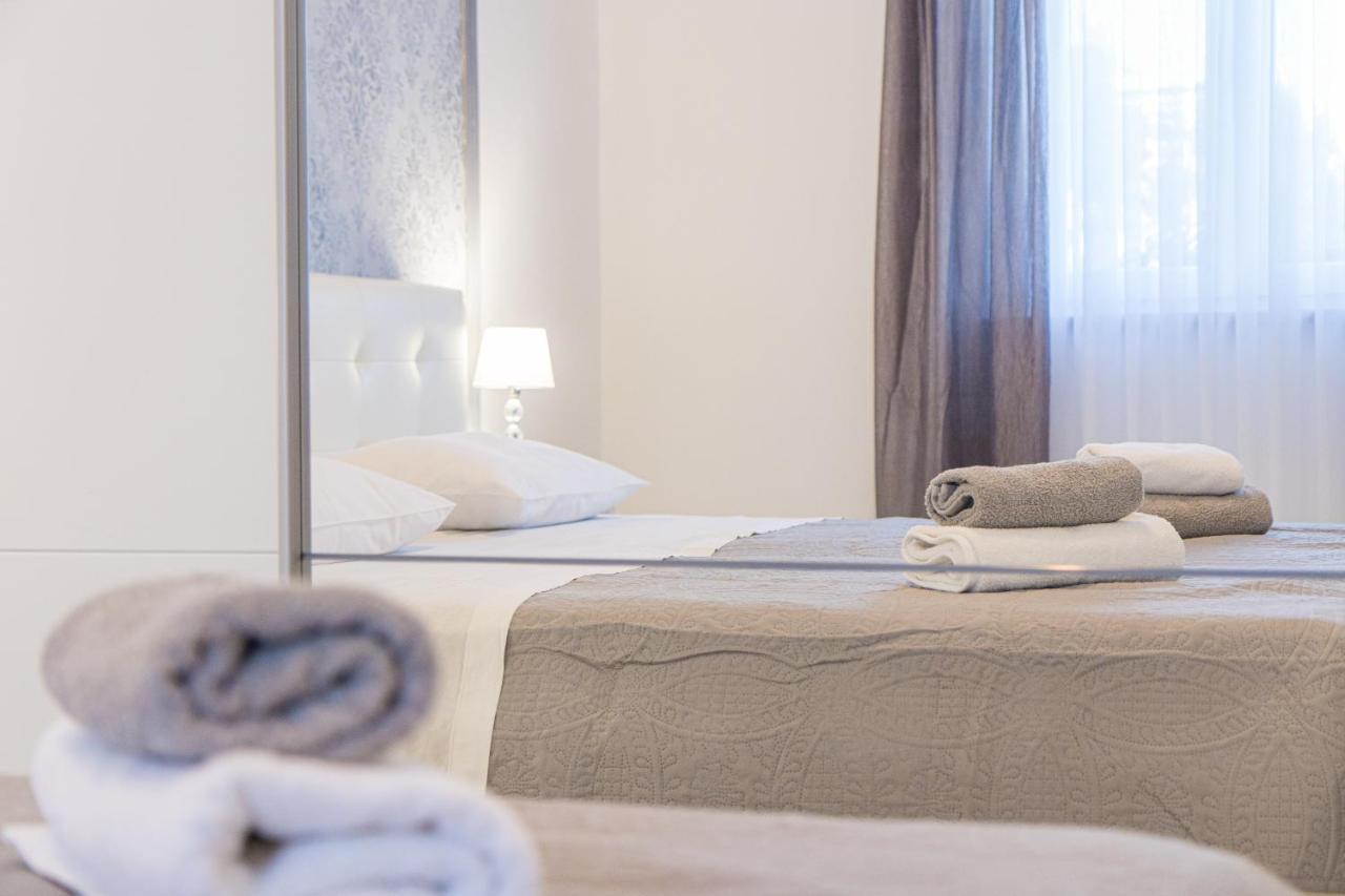 Three Waves Apartment New Пула Екстер'єр фото